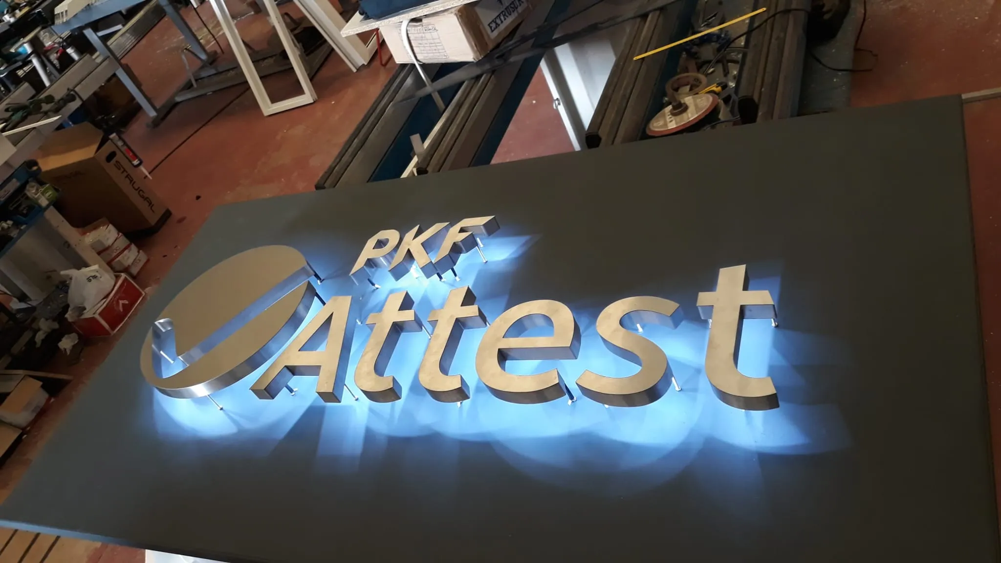 rotulo attest